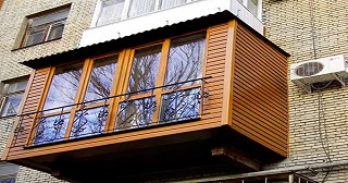 Внешняя отделка балкона Соликамск цена от 1022 руб. м/2.